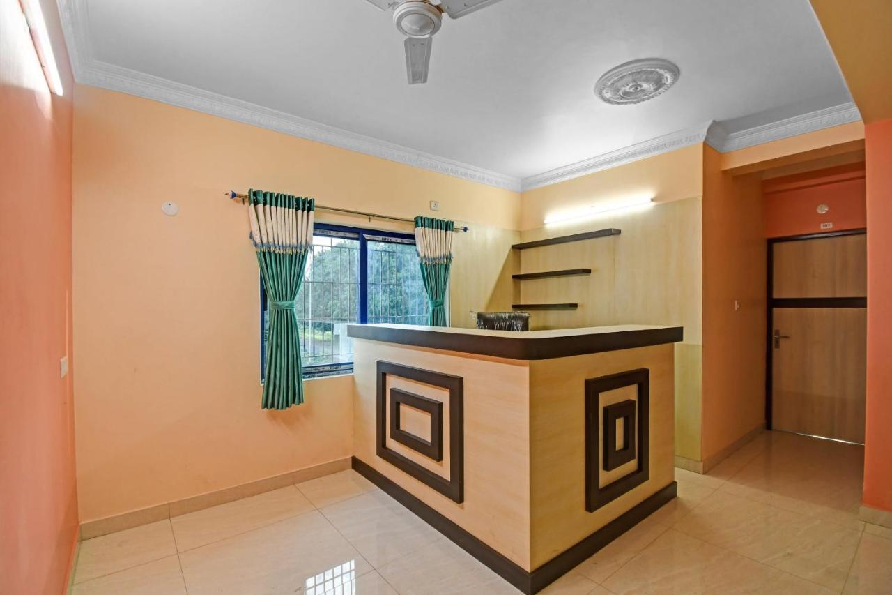 Oyo Flagship 84655 S S Guest House Калькутта Экстерьер фото